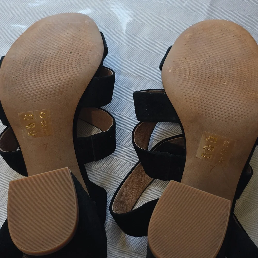 Madewell The Liv Suede  Black Strappy Block Heel Sandals‎ 7